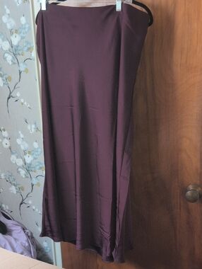 Old Navy Maxi Skirt in Deep Plum